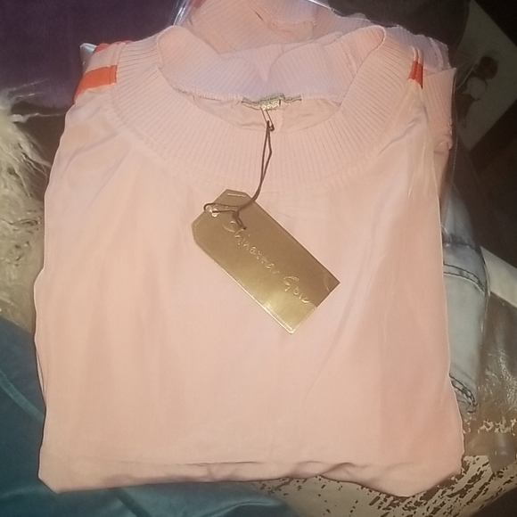 Shinestar Gold - Picture 2 of 5